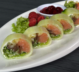 Futo fresh łosoś dodatkiem orzeźwiającej salsy - 6szt